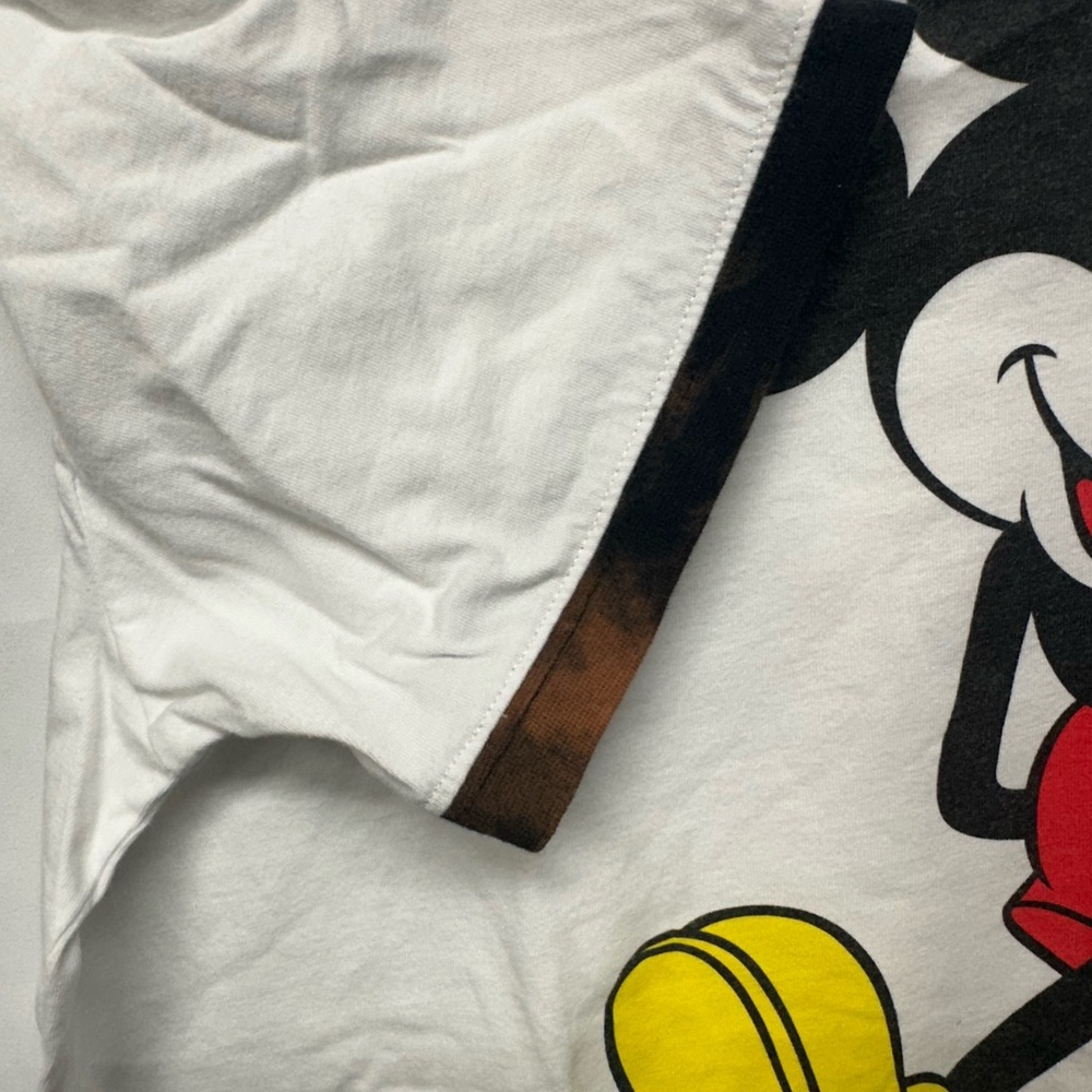 Disneyland Mickey Mouse T-Shirt Men’s Medium White Black Disney Graphic Tee - Picture 4 of 7